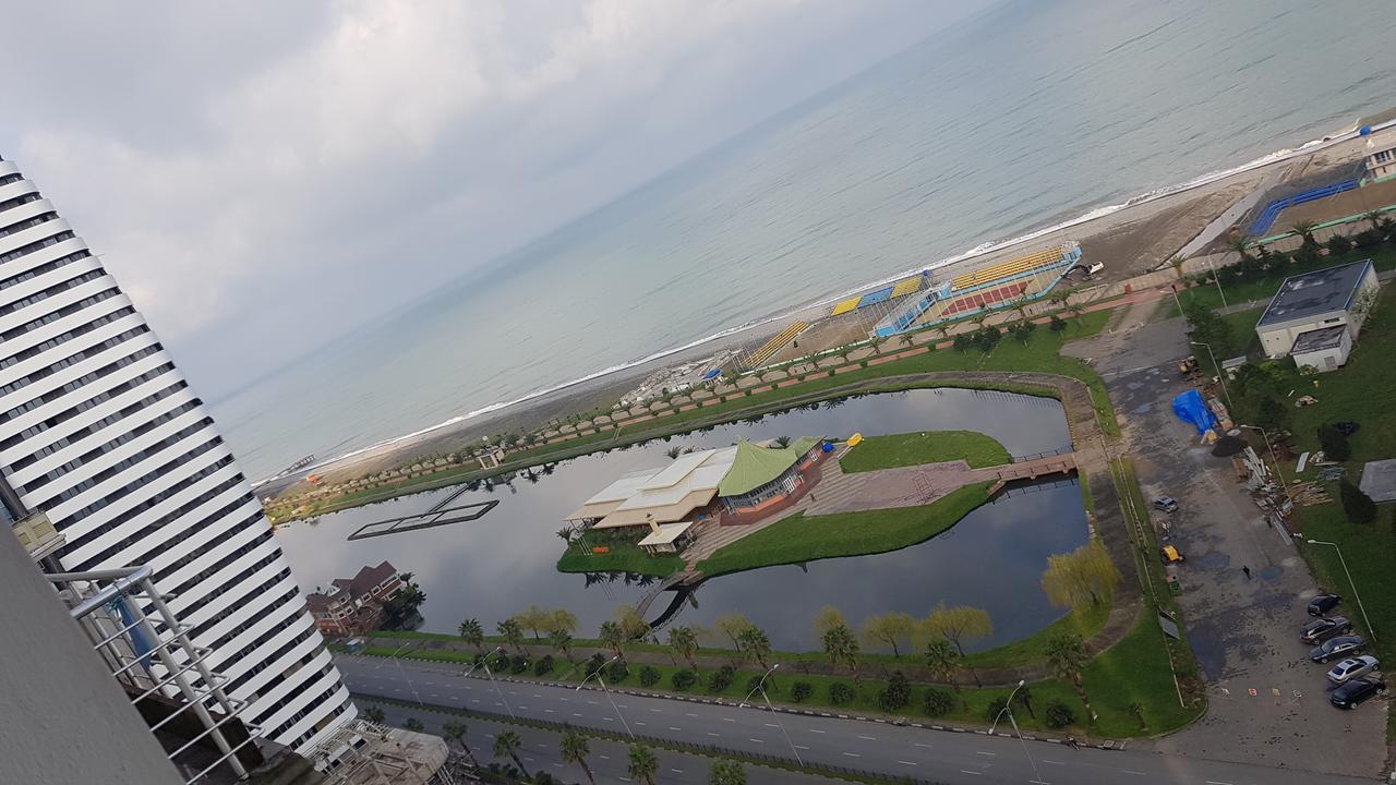 Sky-G Sea View Apartment Batumi Exteriér fotografie