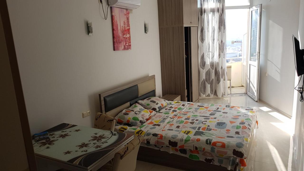 Sky-G Sea View Apartment Batumi Exteriér fotografie